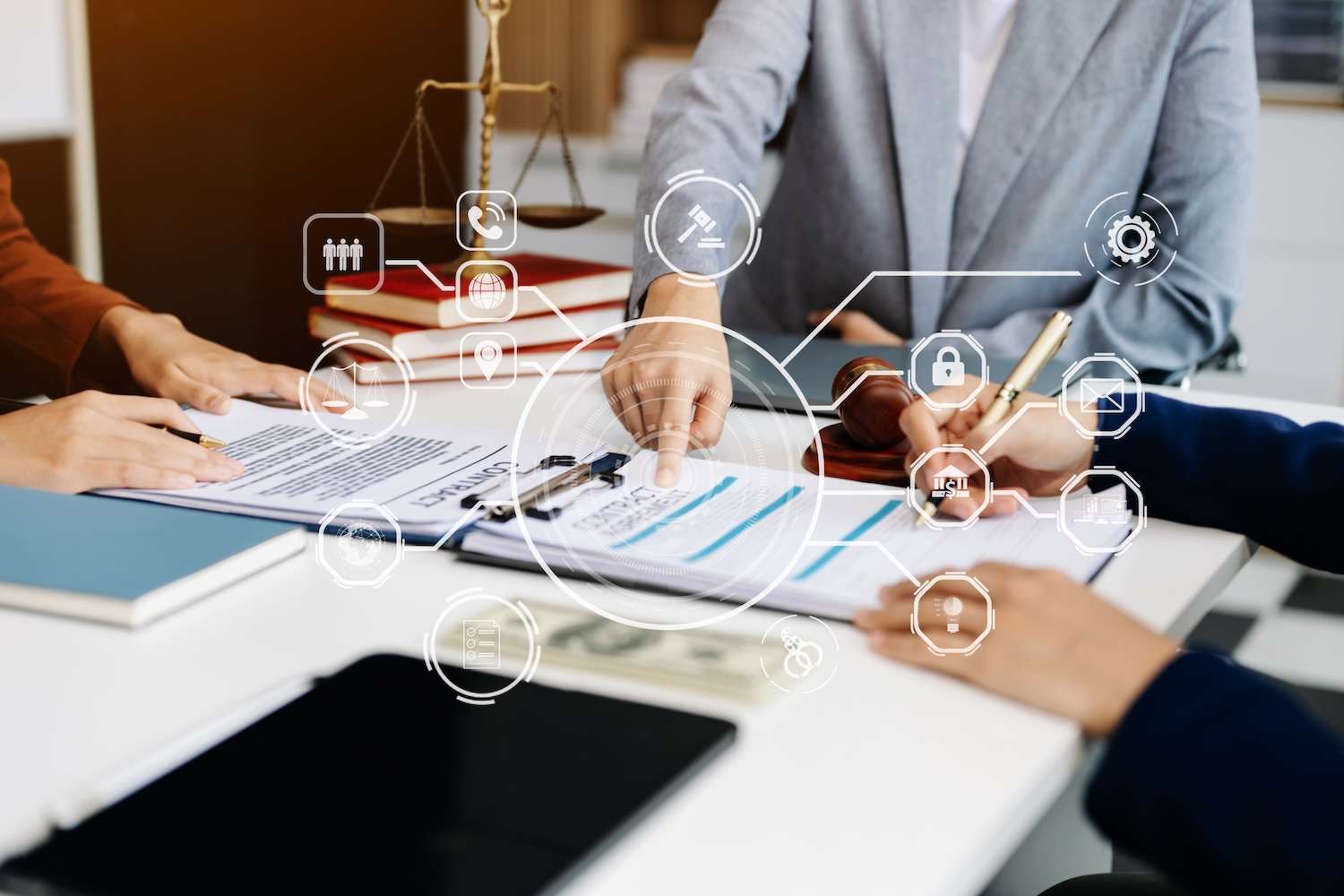 Contratos digitales: qué debe revisar una empresa antes de firmar online